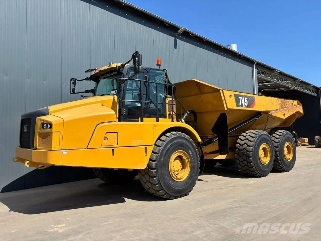 CAT 745 04A Dúmpers articulados