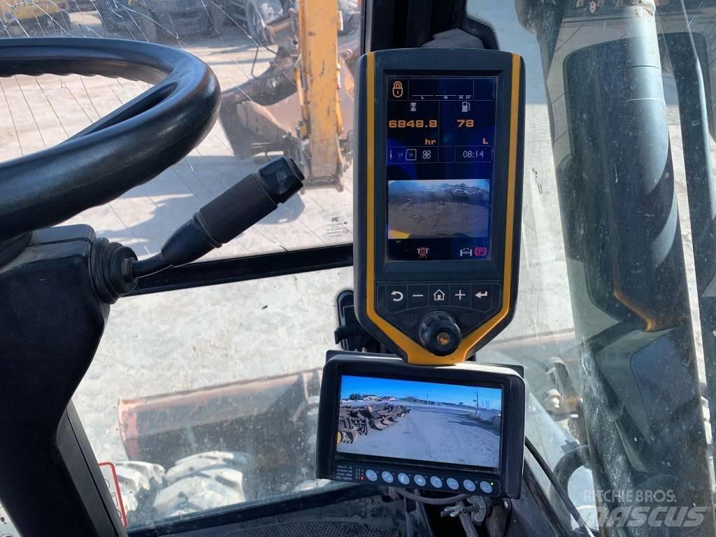 JCB JS 145 W Excavadoras de ruedas