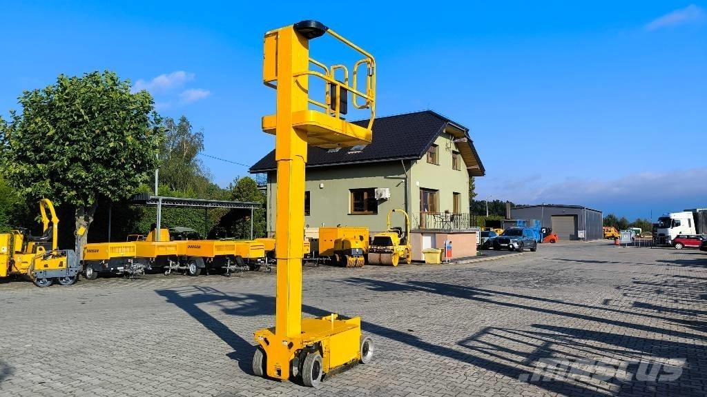 JLG 1230 ES Ascensores de personal y montacargas de acceso