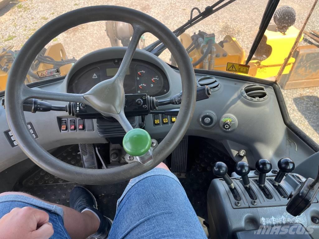 Volvo L 70 E Cargadoras sobre ruedas