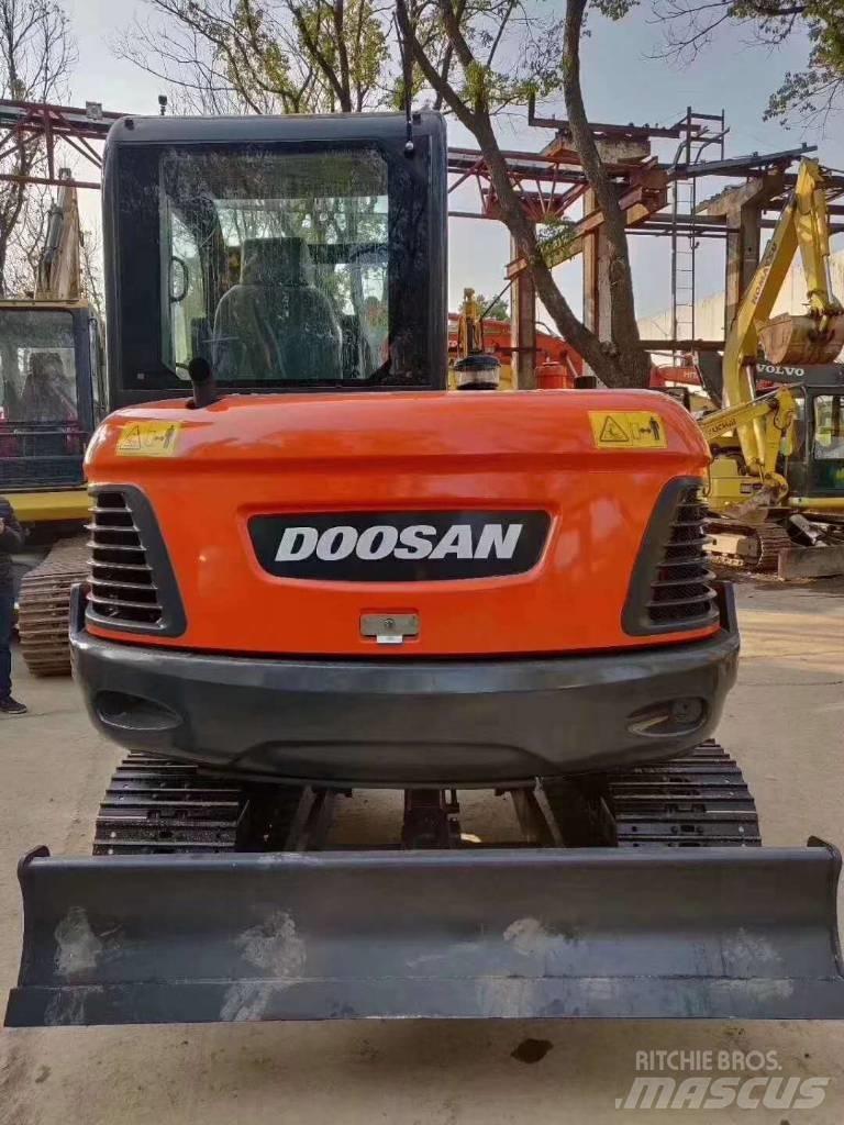 Doosan DX 60-9C Excavadoras de cadenas