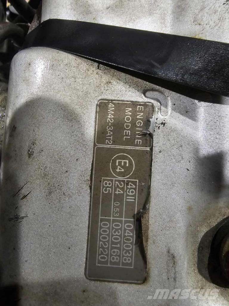 Mitsubishi 4M42-3AT2 Motores