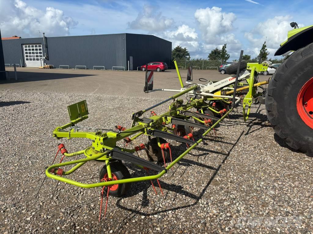 CLAAS Volto 900 Rastrillos y henificadores