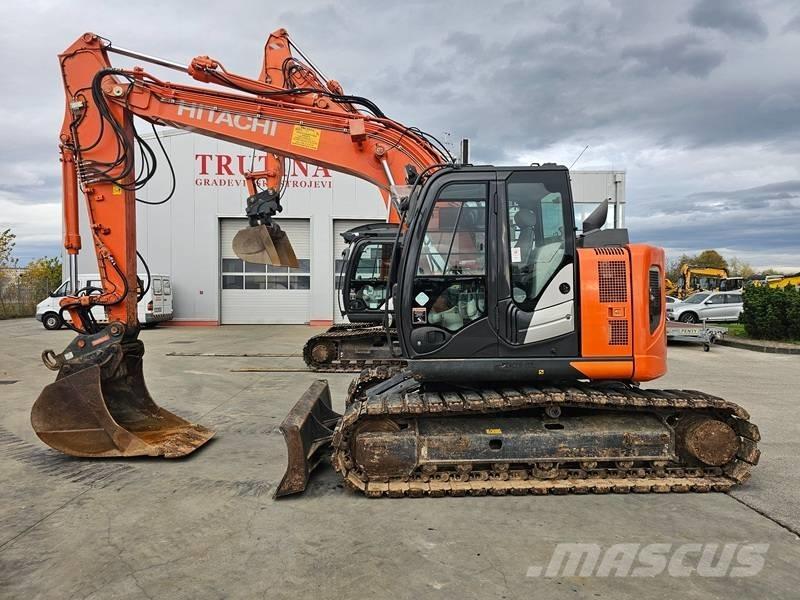 Hitachi ZX 135 US-6 Excavadoras de cadenas