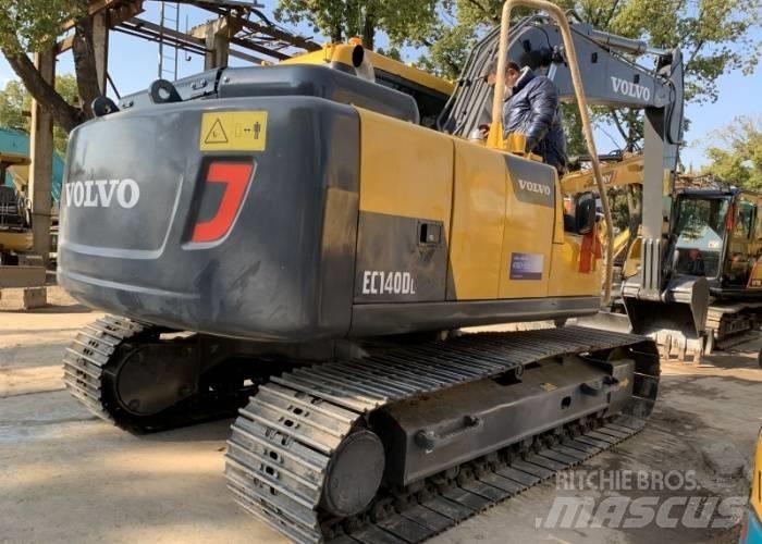 Volvo 140D Excavadoras de cadenas