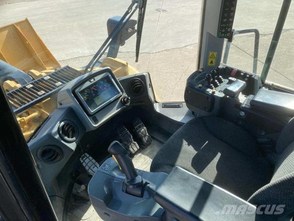 CAT 966 M Cargadoras sobre ruedas