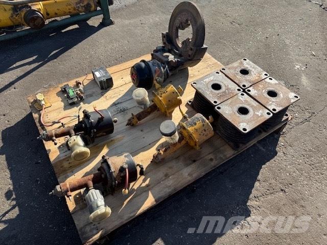 Bell B 40 C PODUSZKA Chasis y suspención