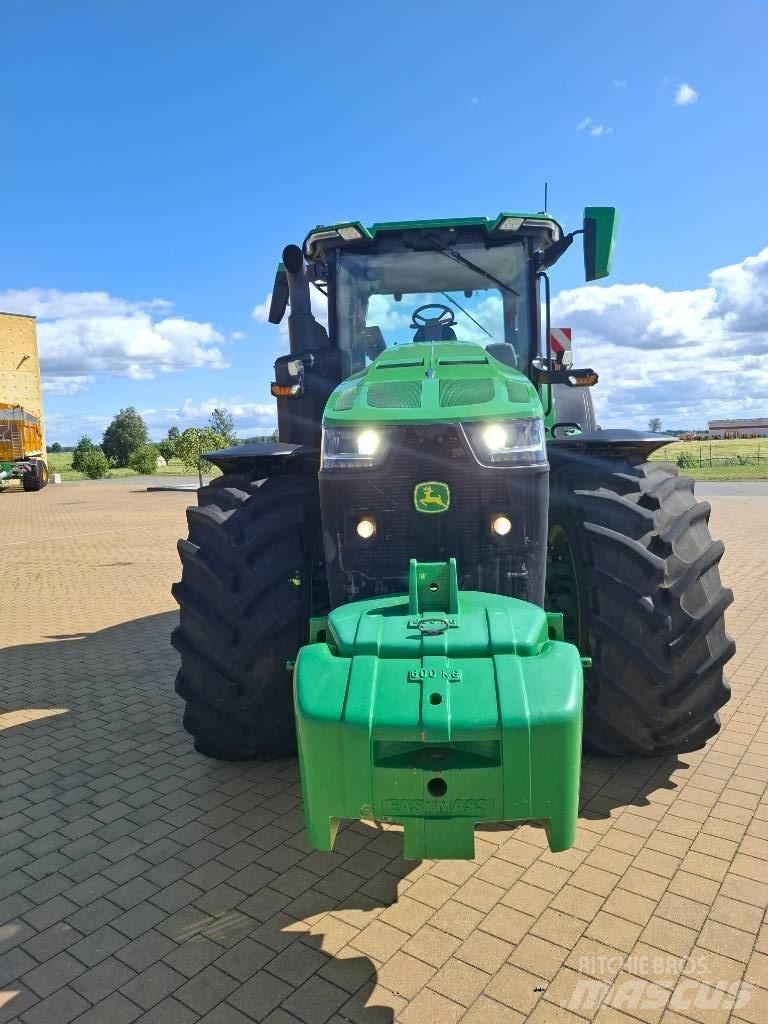 John Deere 8R410 Tractores