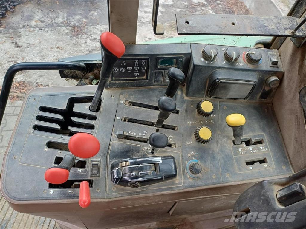 John Deere 6300 Tractores