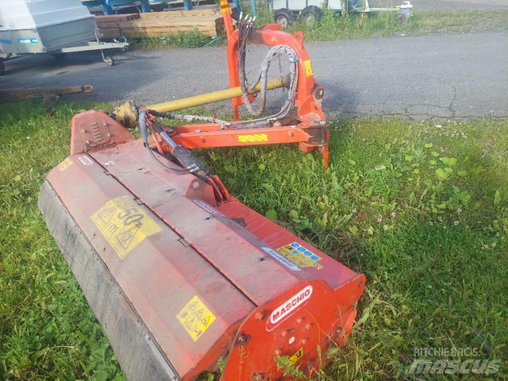 Maschio Giraffa 210 Segadoras y cortadoras de hojas para pastos