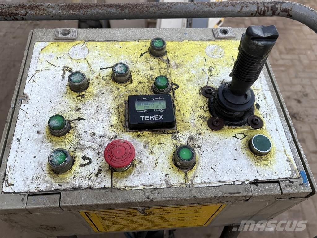 Terex ta33e Plataforma de trabajo articulada