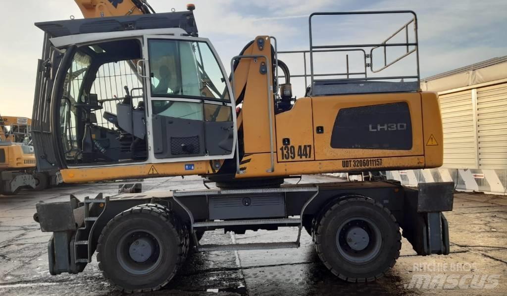 Liebherr LH 30 M Excavadoras de manutención