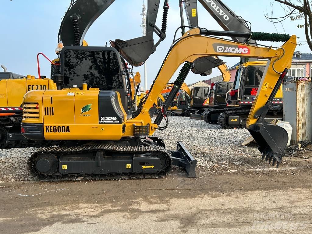 XCMG XE60DA Excavadoras 7t - 12t