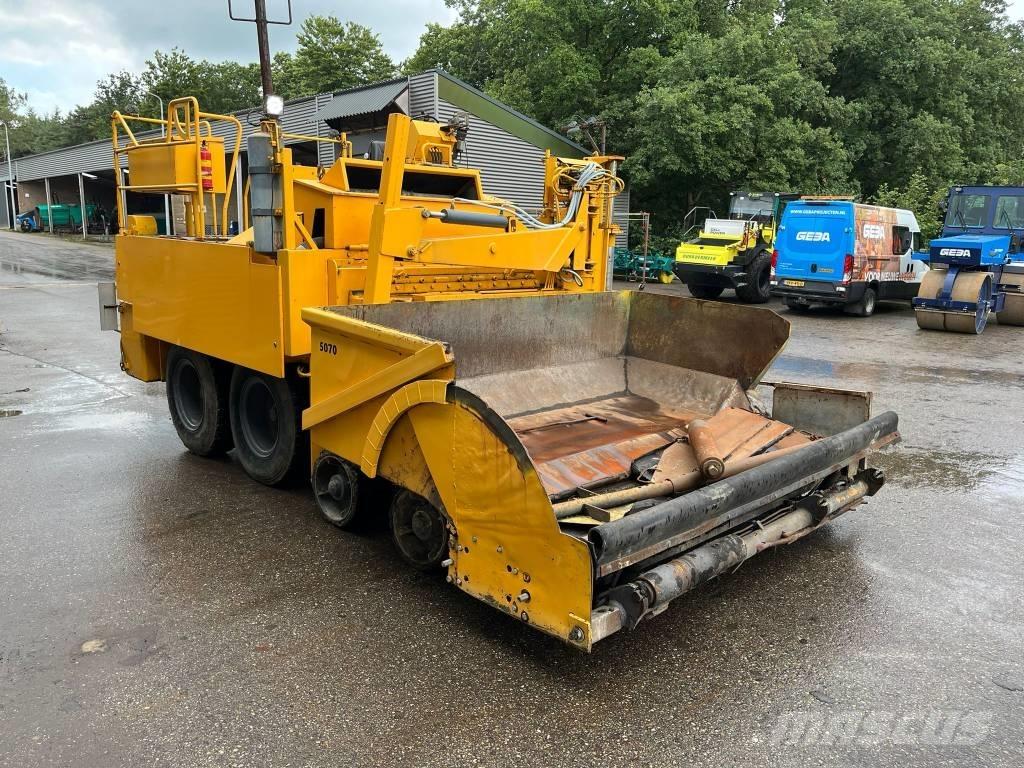 Demag SF 120 P Asfaltadoras