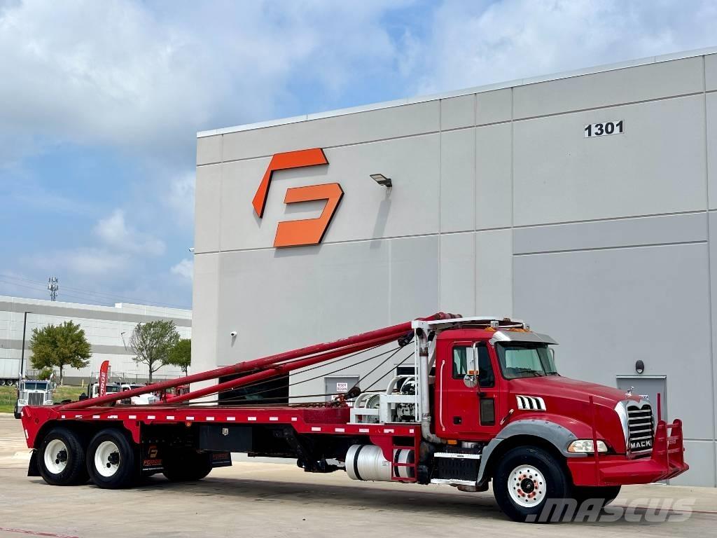 Mack GU813 Grúas de vehículo