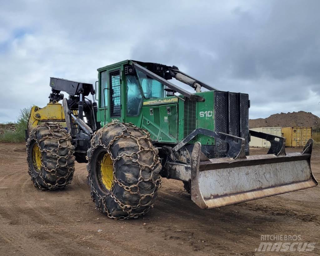 John Deere 748 H Arrastrador de troncos