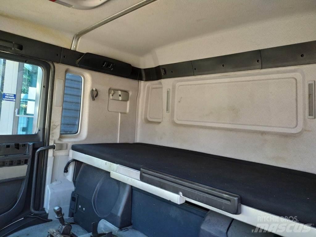 MAN TGS EURO 6 Cabinas e interior