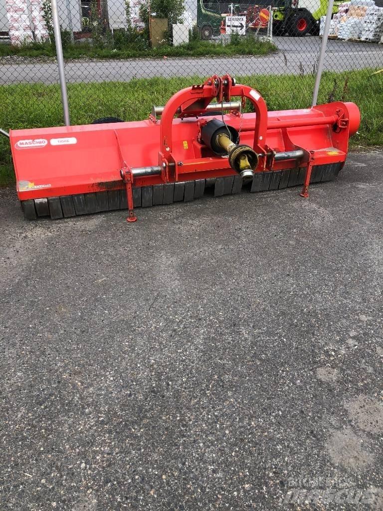 Maschio Tigre 300 Segadoras y cortadoras de hojas para pastos