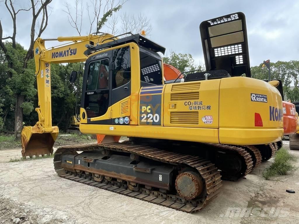 Komatsu PC 220-8 Excavadoras de cadenas