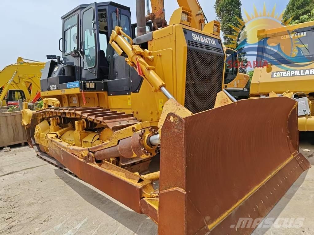 Shantui SD 22 Buldozer sobre oruga