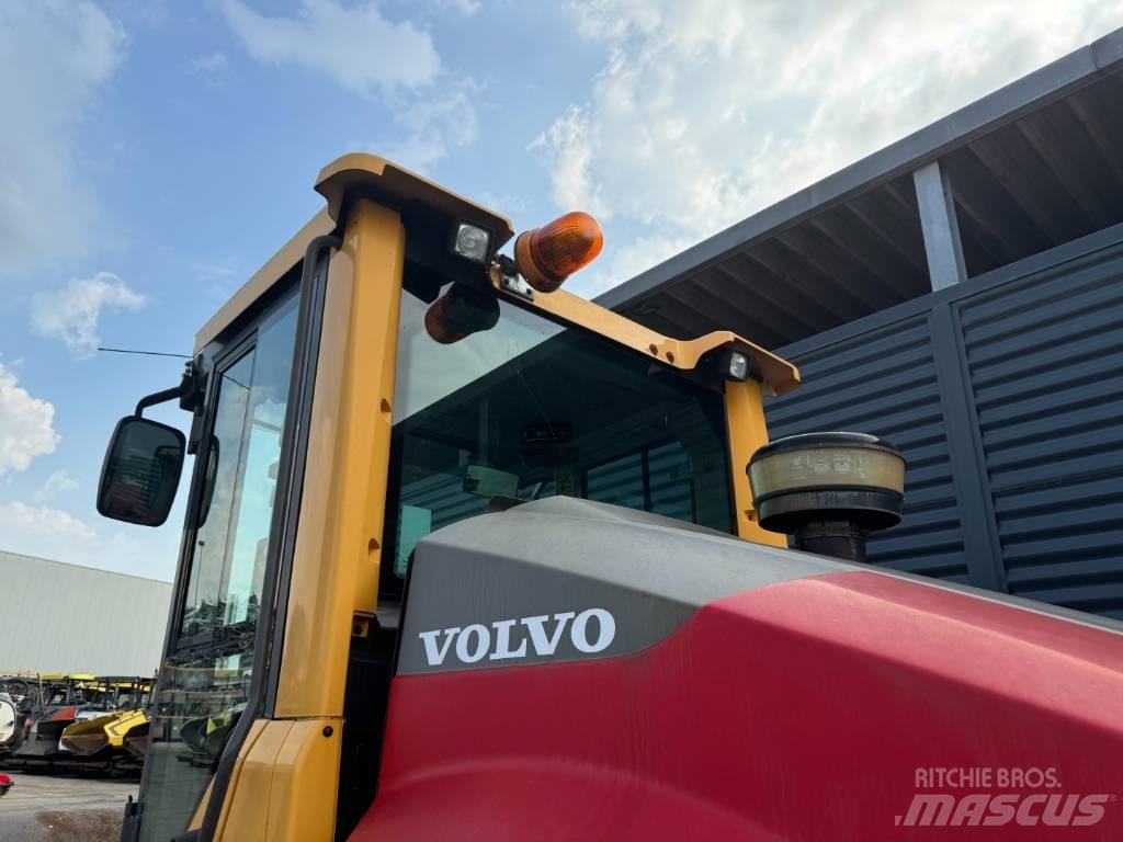 Volvo SD135B Rodillos de un solo tambor