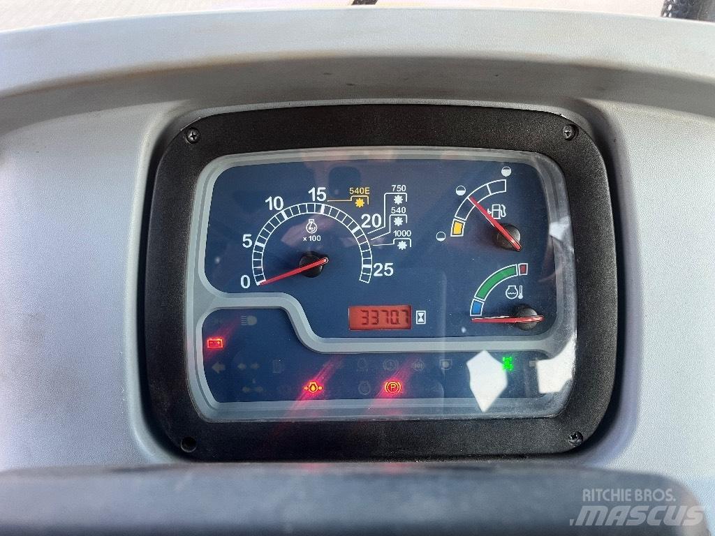 New Holland TD 5.85 Tractores