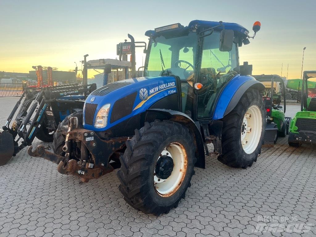 New Holland TD 5.85 Tractores