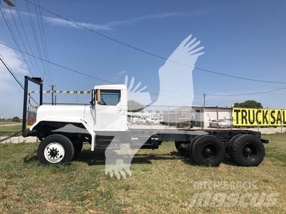 Diamond T M13 Camiones chasis