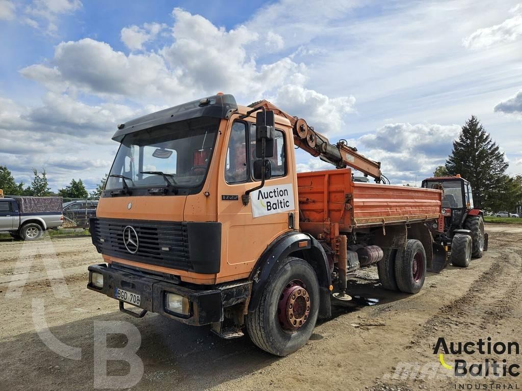 Mercedes-Benz 1722 Camiones bañeras basculantes o volquetes