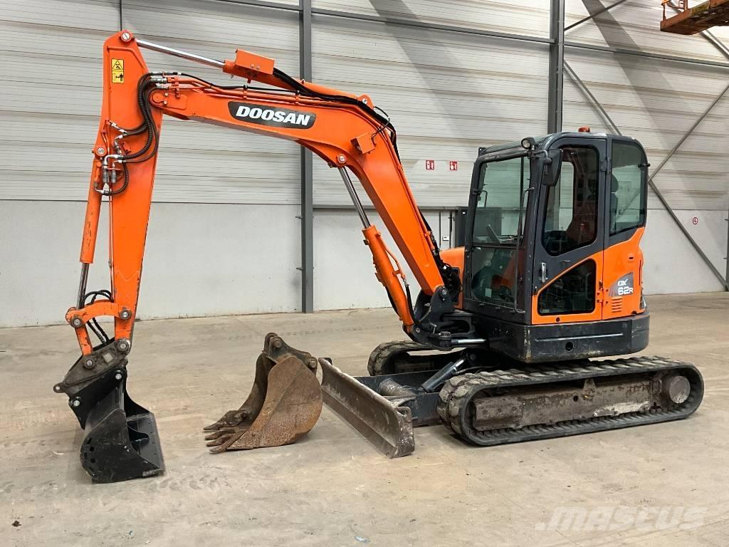 Doosan DX 62 R-3 Mini excavadoras < 7t