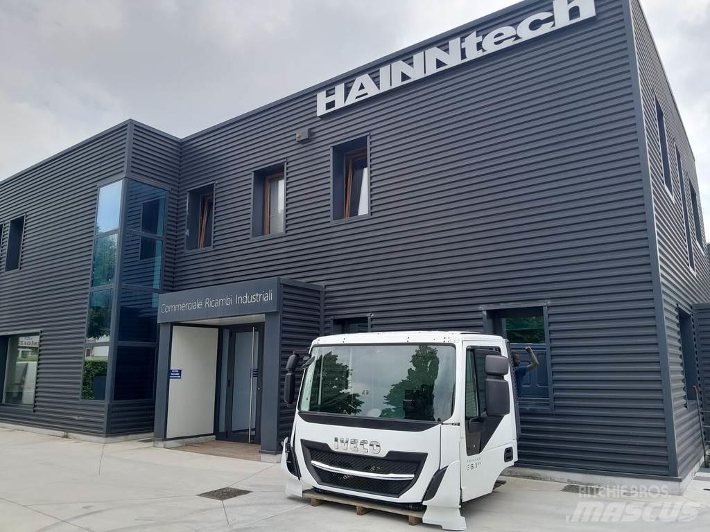Iveco Trakker E6 Cabinas e interior