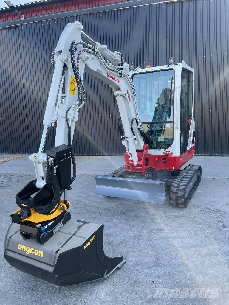 Takeuchi TB 225 Mini excavadoras < 7t