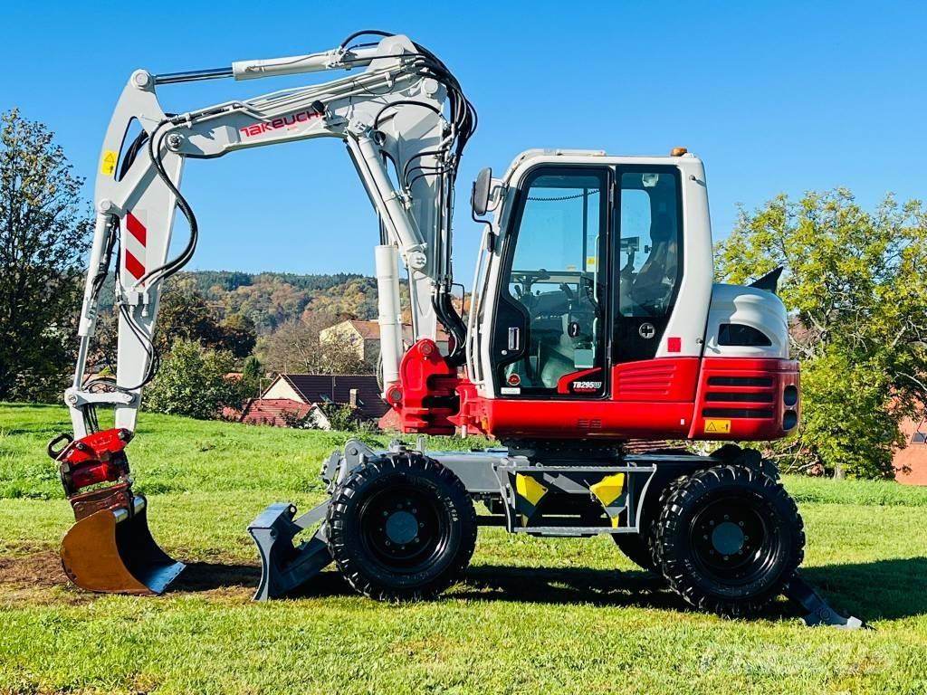 Takeuchi TB 295 W Excavadoras de ruedas