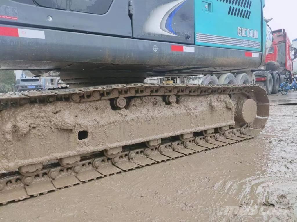 Kobelco SK 140 Excavadoras 7t - 12t