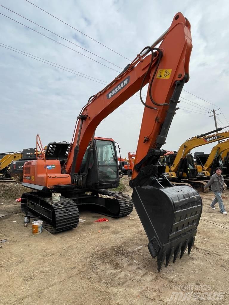 Doosan dx150 Excavadoras de cadenas