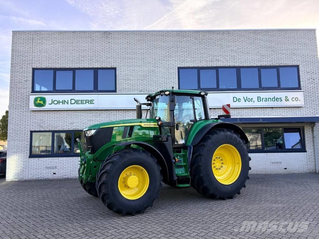 John Deere 6M200 Tractores