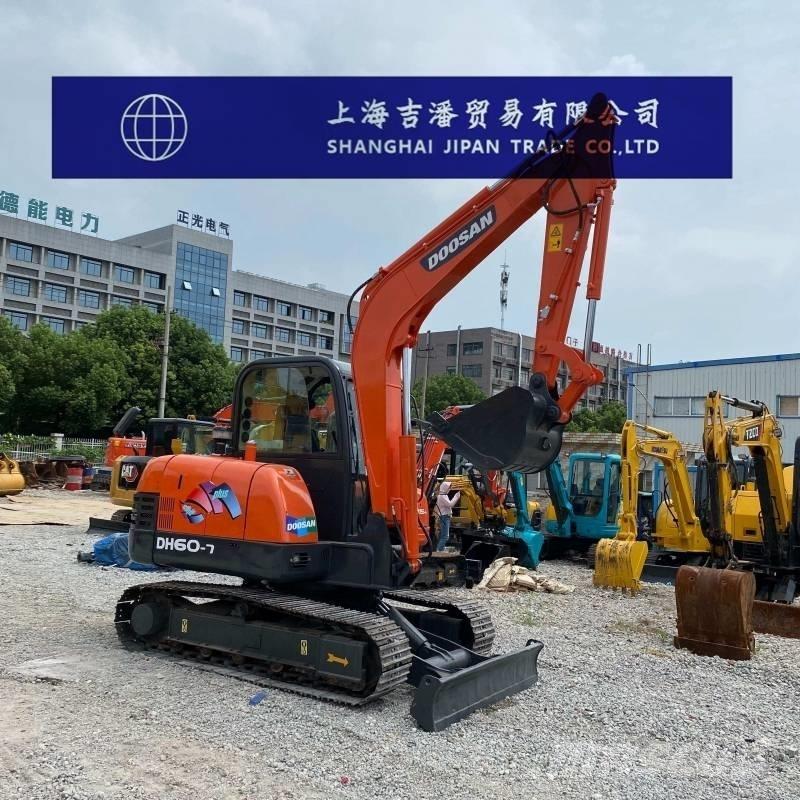 Doosan DH 60 Mini excavadoras < 7t