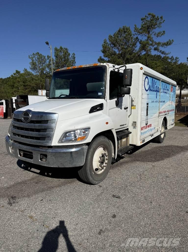 Hino 268 Camiones botelleros
