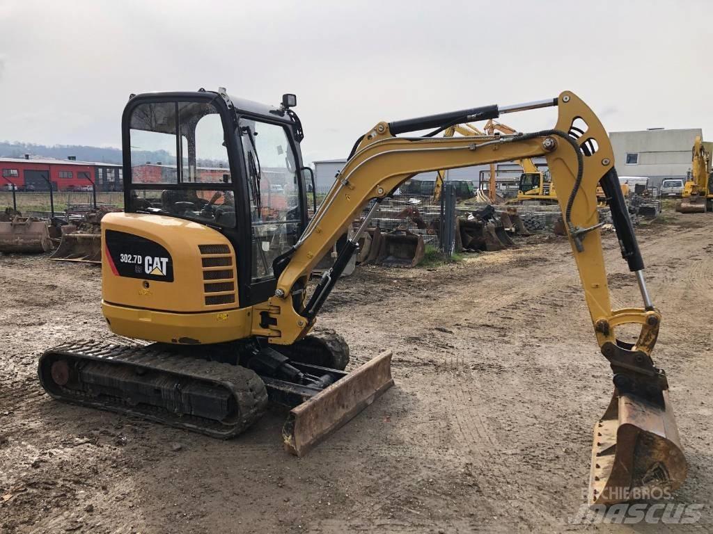 CAT 302.7 D Mini excavadoras < 7t