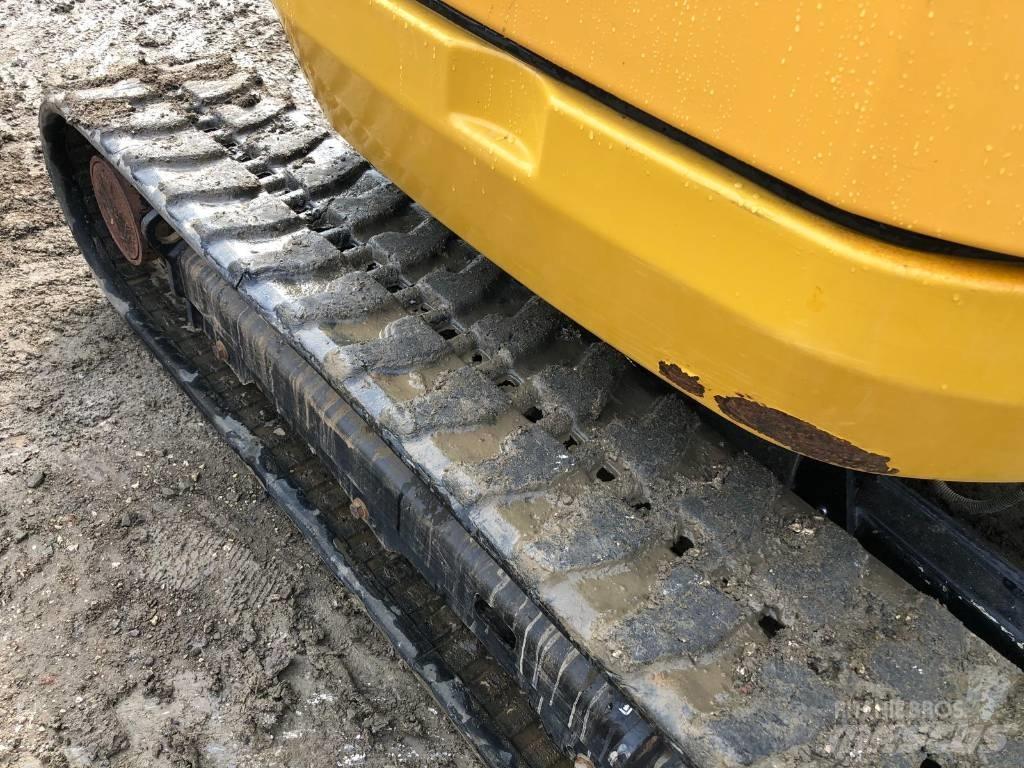 CAT 302.7 D Mini excavadoras < 7t