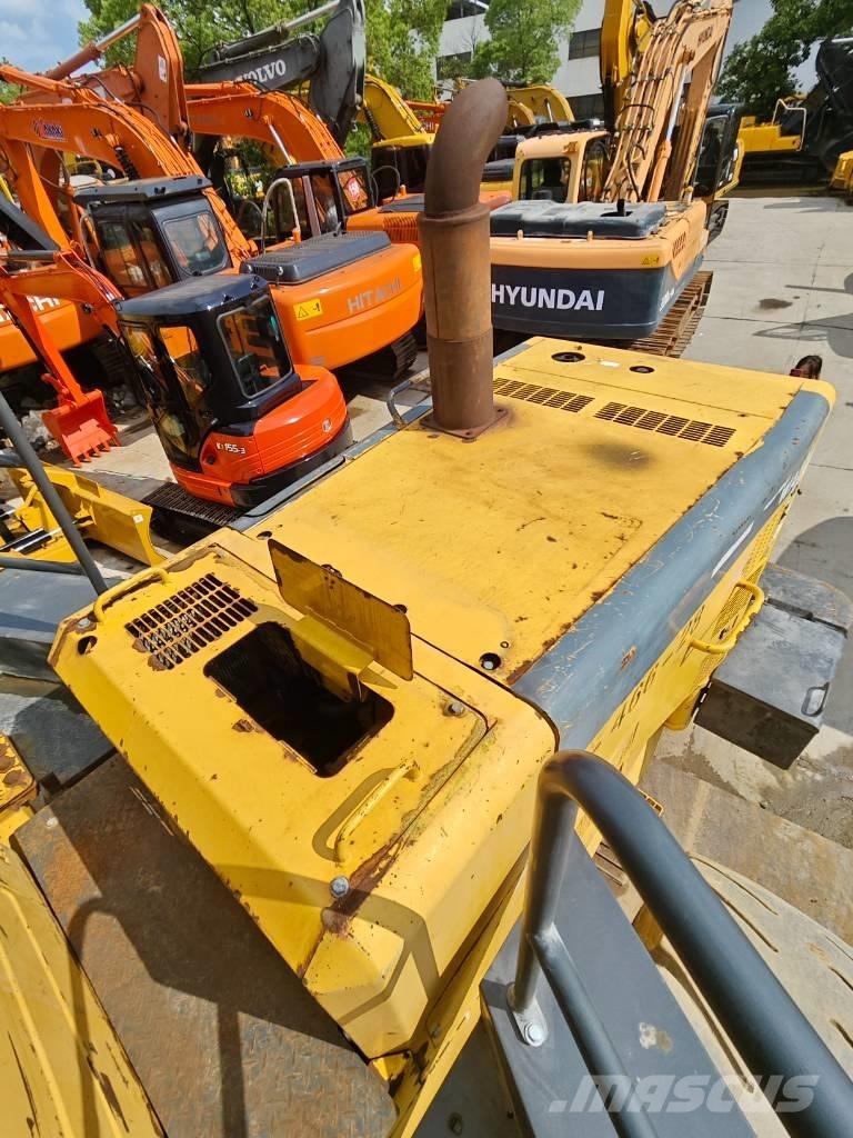 Komatsu WA 500 Cargadoras sobre ruedas