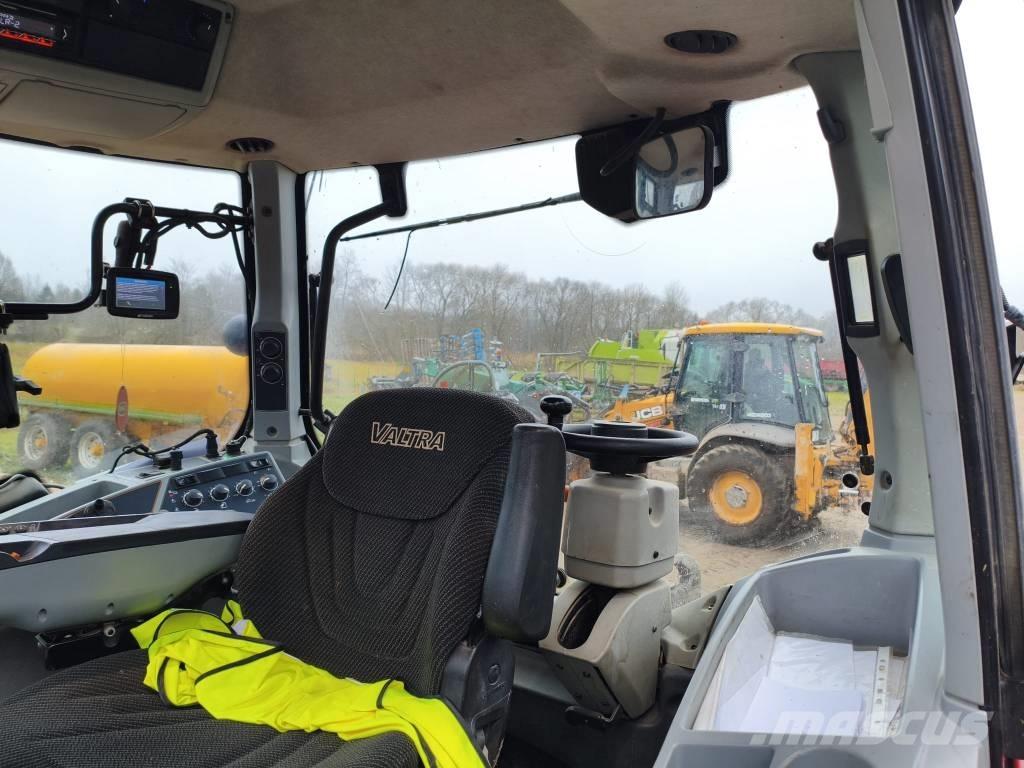 Valtra T 234 V Tractores