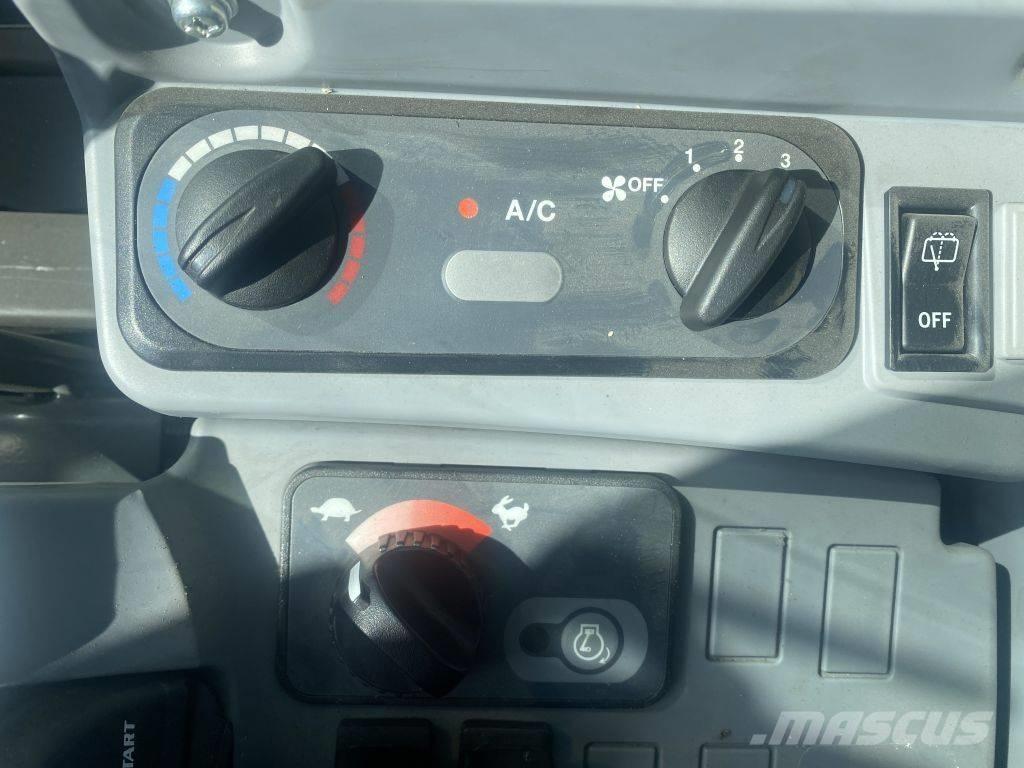 Kubota KX 163-5 Excavadoras de cadenas