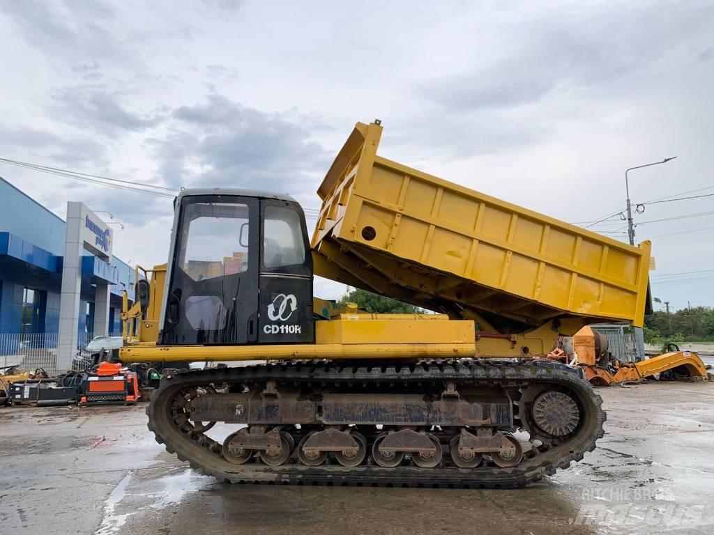 Komatsu CD 110 R-1 Dúmpers sobre orugas