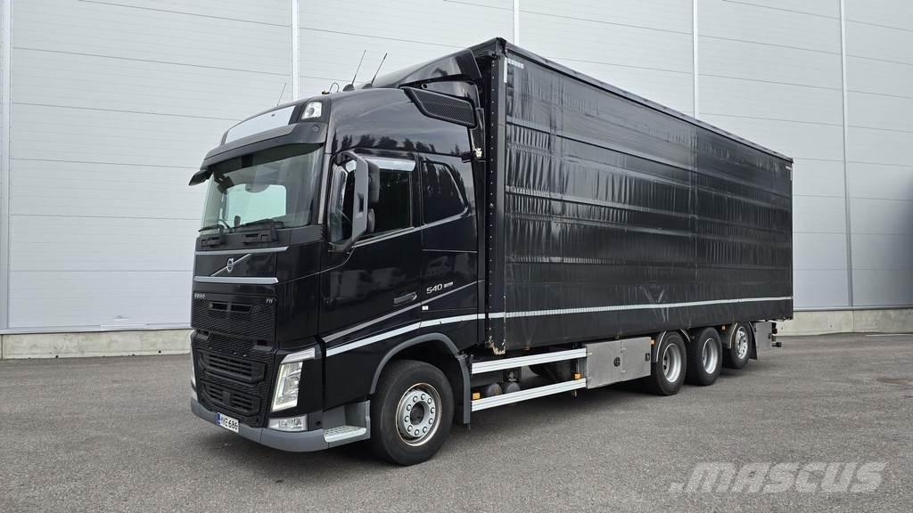 Volvo FH Camión con caja abierta