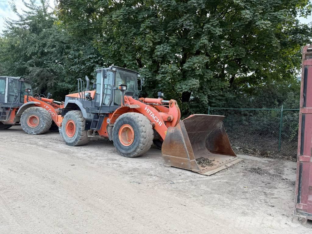 Hitachi ZW 250 Cargadoras sobre ruedas