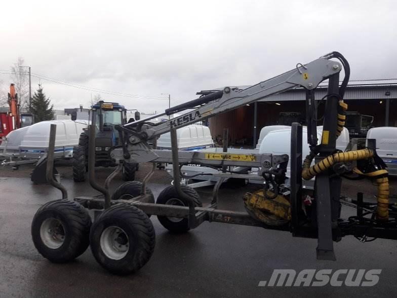 Pome KAUHAHARJA 2500 Agricultura - Otros