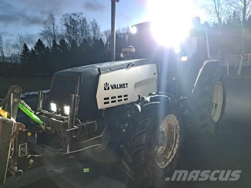 Valmet 8100 Tractores