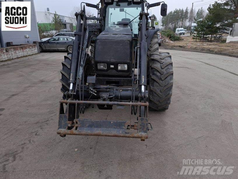 Valtra 8450 HITECH Tractores