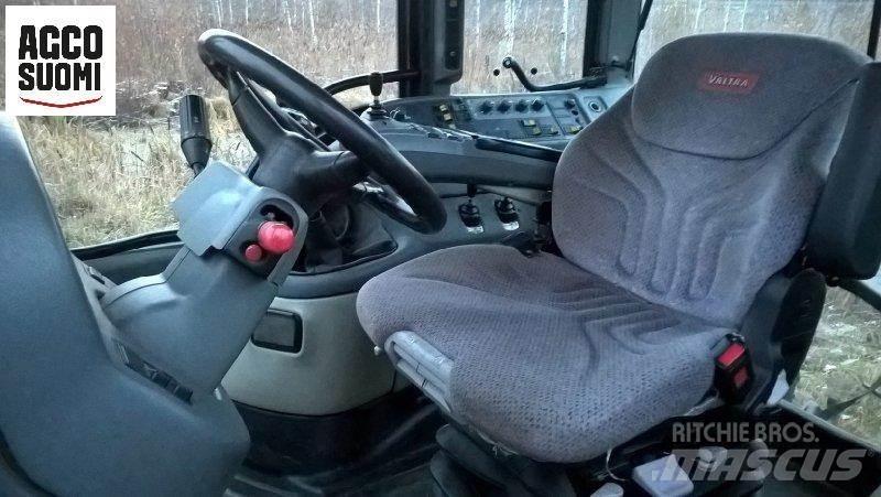 Valtra M130 Tractores